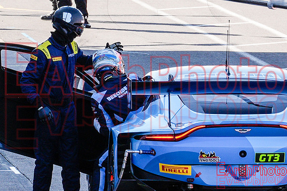 Earchphoto-Sports-BritishGT-DP-2025-qual-L-23