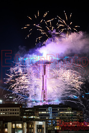 Earchphoto-NYE-2018-Space-Needle-L-7