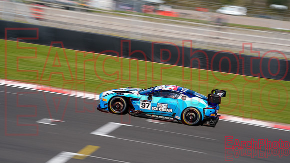 Earchphoto-Sports-BritishGT-DP-2025-prax-L-55