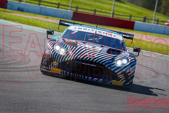 Earchphoto-Sports-BritishGT-DP-2025-prax-L-33