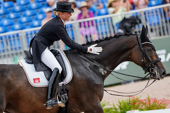 Earchphoto-WEG-Tryon2018-Dressage-Grand-Prix-Special-Champions-L-215