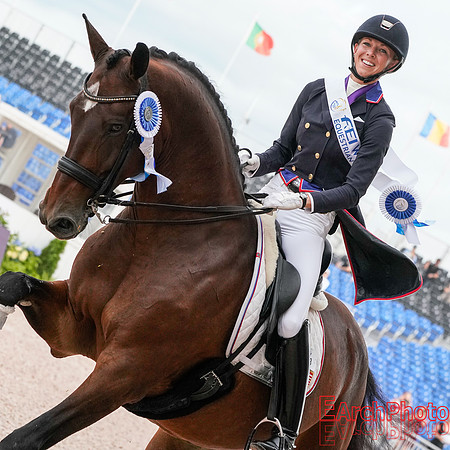 Earchphoto-WEG-Tryon2018-Dressage-Grand-Prix-Special-Champions-L-737