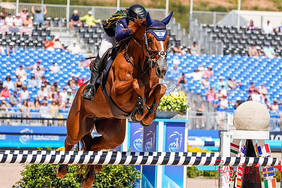 Earchphoto-WEG-Tryon2018-Team-Jumping-L-18