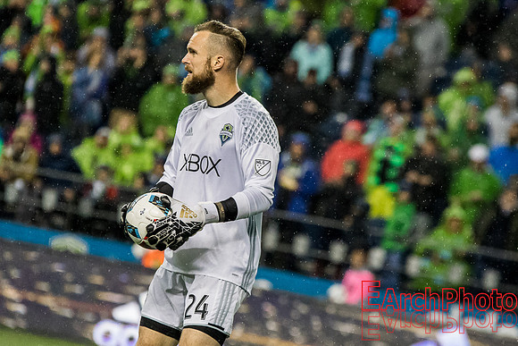 Earchphoto-MLS-2016-playoffs-Seattle-Sounders-FC-Dallas-web-L-79