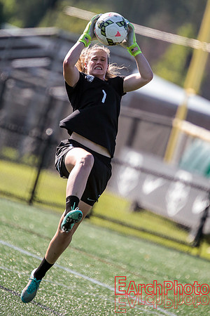 Earchphoto-BostonBreakers-Practice-2-july2015-webLOGO-38