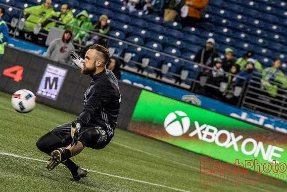 Earchphoto-MLS-2016-playoffs-Seattle-Sounders-FC-Dallas-web-L-27
