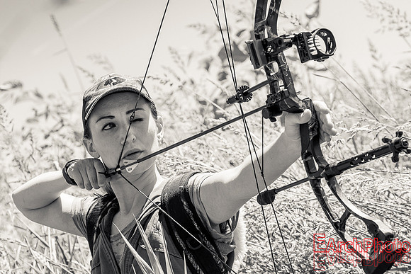 Earchphoto-hunting-L-3