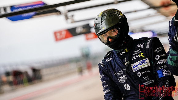 Earchphoto-AMR-teamwork-WEC-3