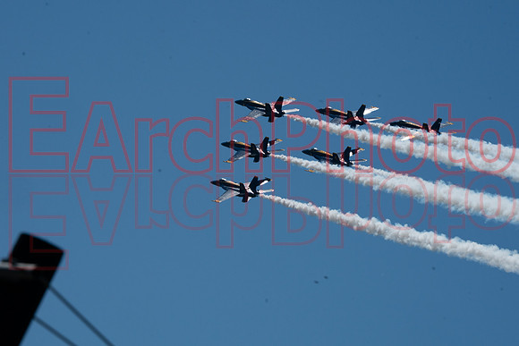 Earchphoto-seafair-22-needle-570