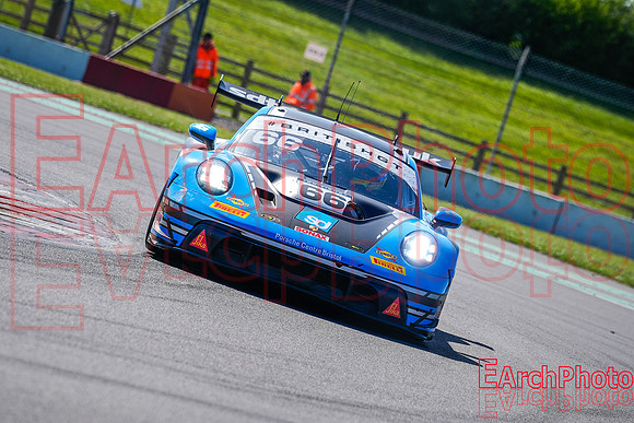 Earchphoto-Sports-BritishGT-DP-2025-prax-L-36