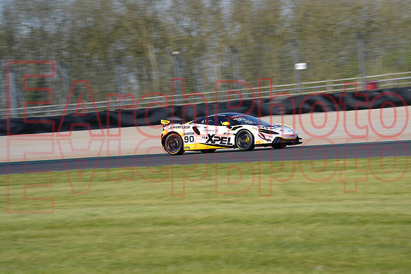 _EAR4452