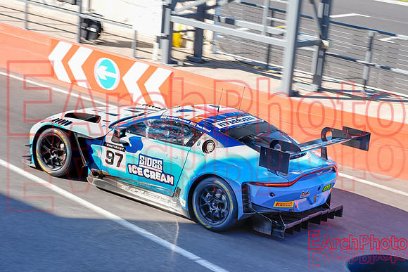 Earchphoto-Sports-BritishGT-DP-2025-qual-L-15