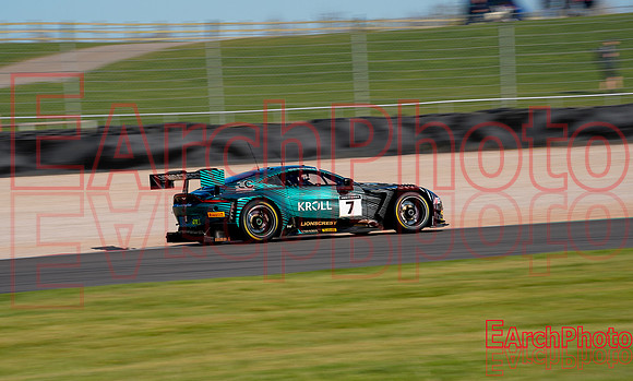 Earchphoto-Sports-BritishGT-DP-2025-prax-L-17