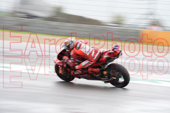 _EAR7831